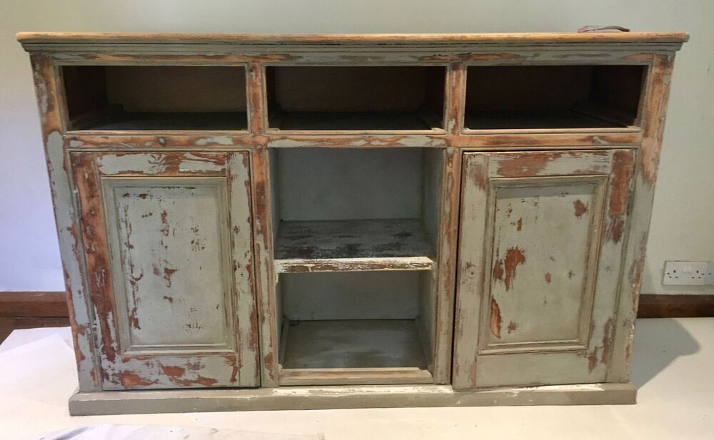 Hand Painted Furniture in Hampshire
